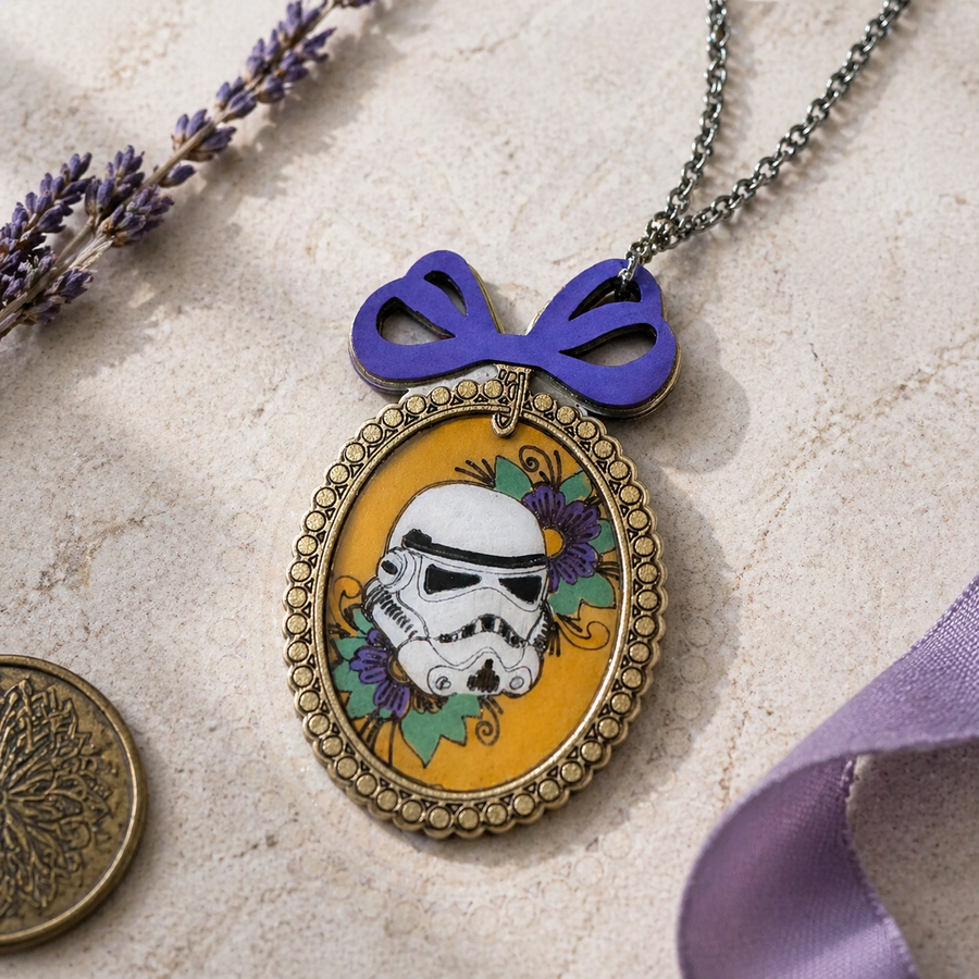 EarSaver Charm Coquette Storm Trooper